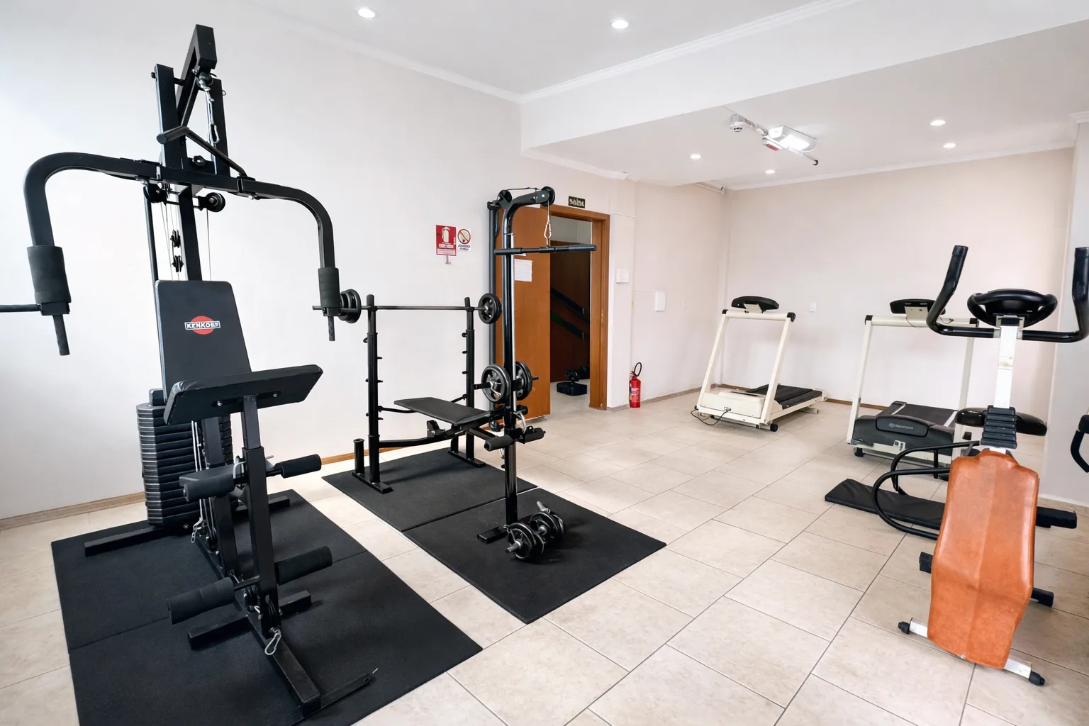 Sala de ginástica do Schenkel Hotel