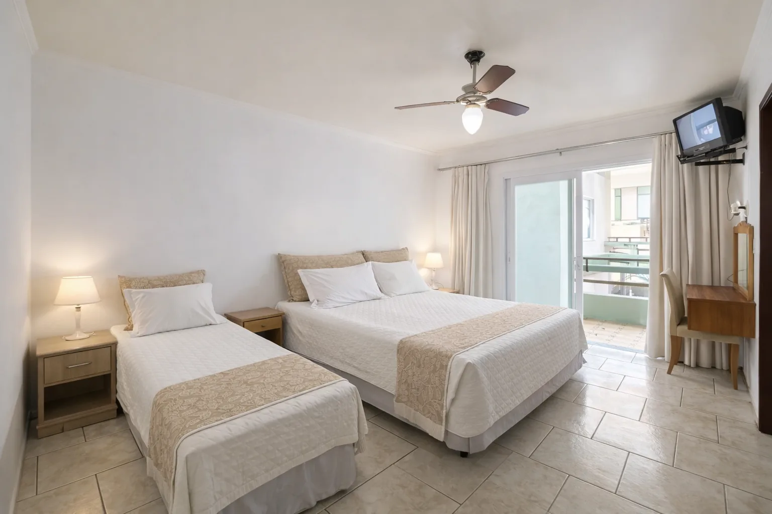 Apartamento Standard - detalhes do quarto