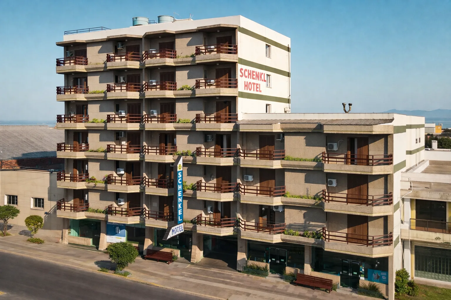 Fachada principal do Schenkel Hotel